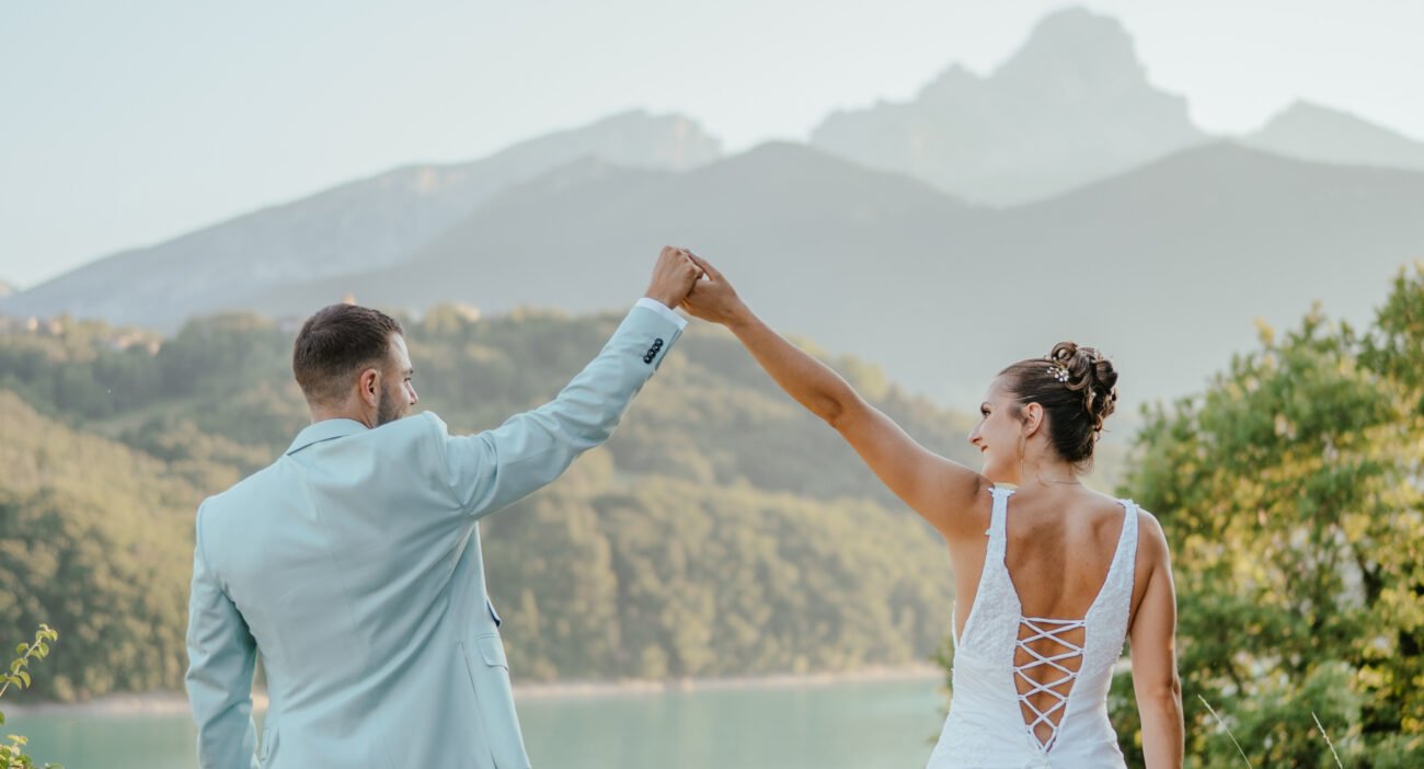 Mariage de Diane & Basile à La Tuile aux Loups — Corps, Isère