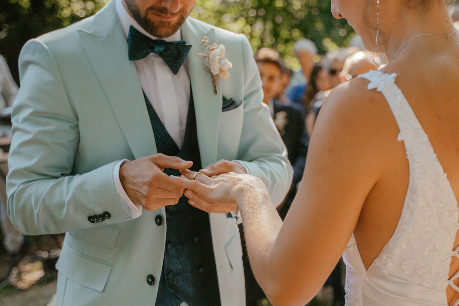 solight photo & vidéo de mariage Alliance detail mariage Grenoble Isere